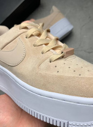 Кроссовки Nike Air Force 1 Low Sage Particle Beige живое фото 3